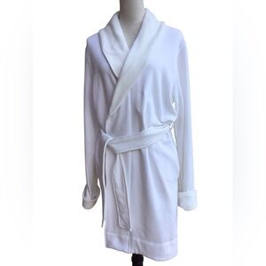 UGG White Cozy Essential Robe Size Large